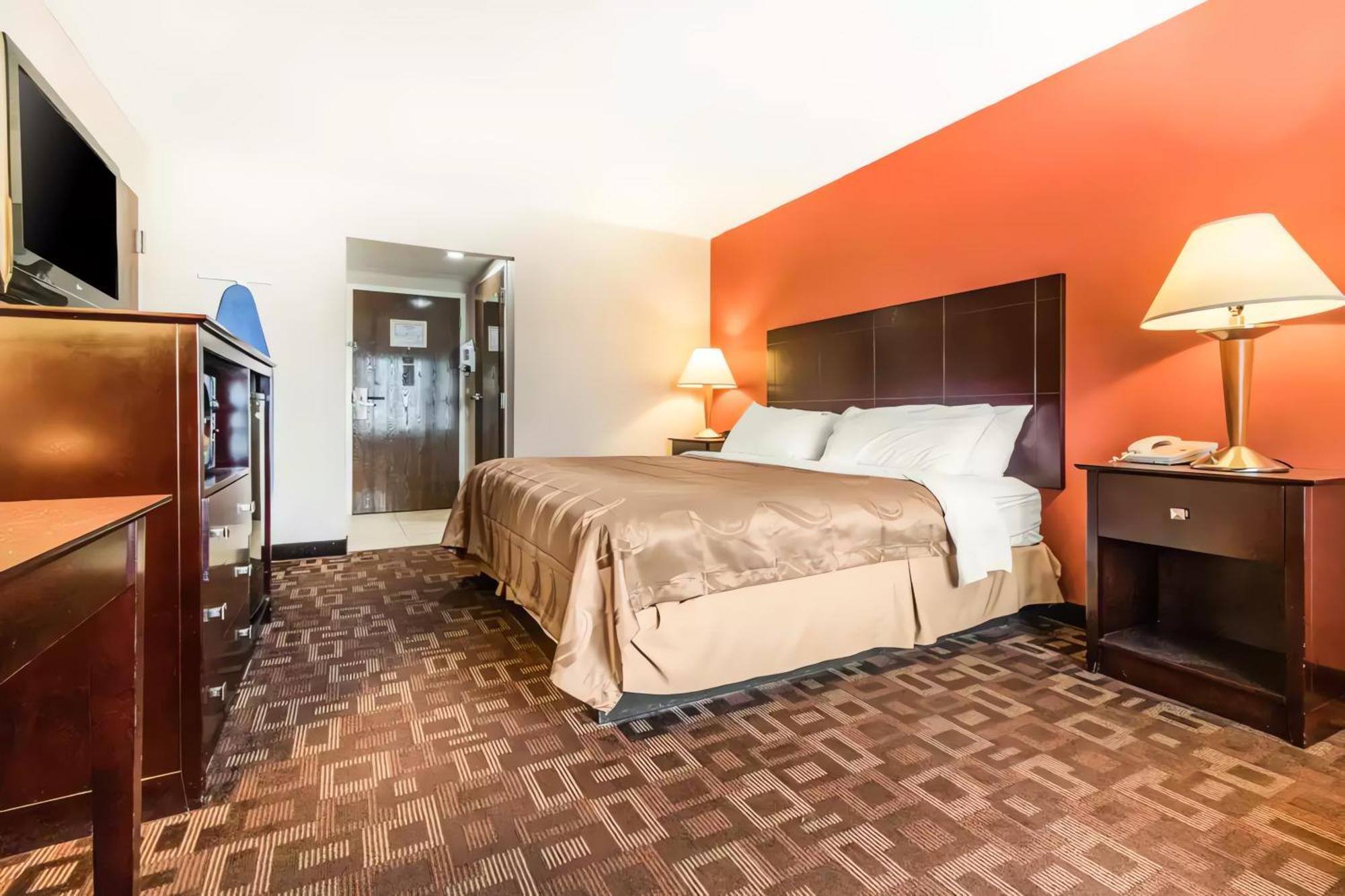 Quality Inn & Suites Lawrenceburg Dış mekan fotoğraf
