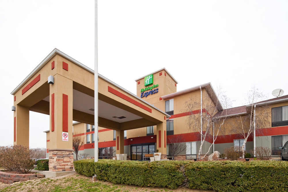 Quality Inn & Suites Lawrenceburg Dış mekan fotoğraf