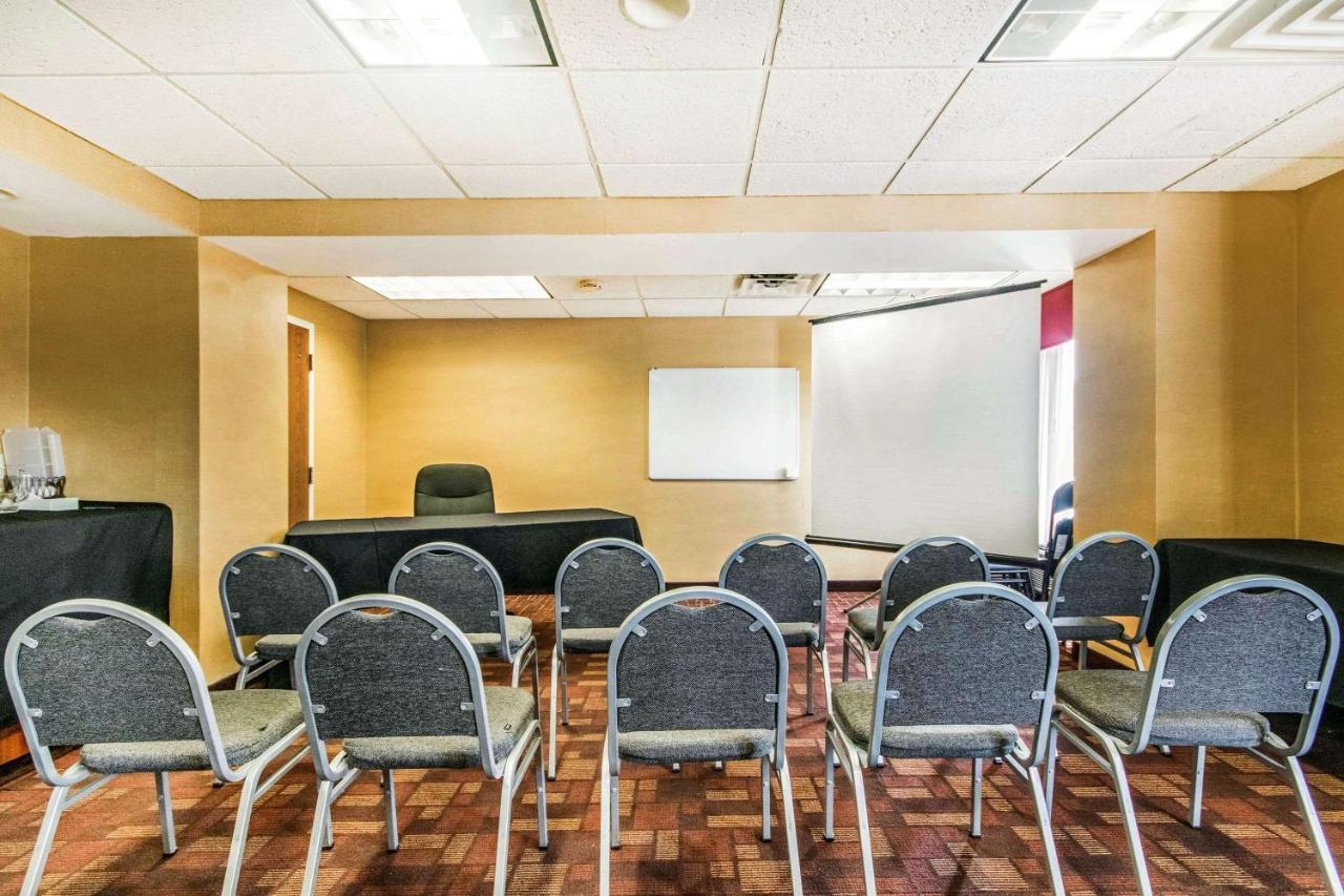 Quality Inn & Suites Lawrenceburg Dış mekan fotoğraf