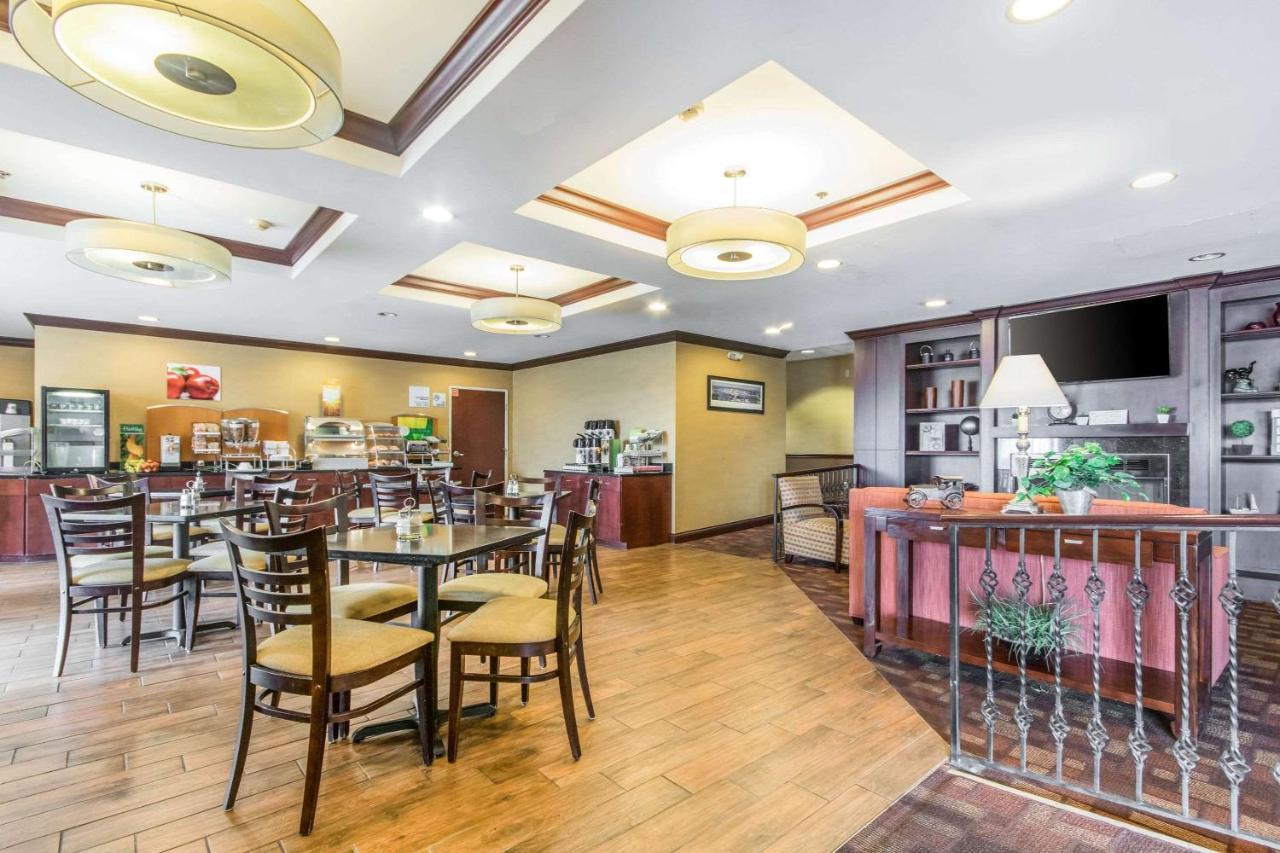 Quality Inn & Suites Lawrenceburg Dış mekan fotoğraf