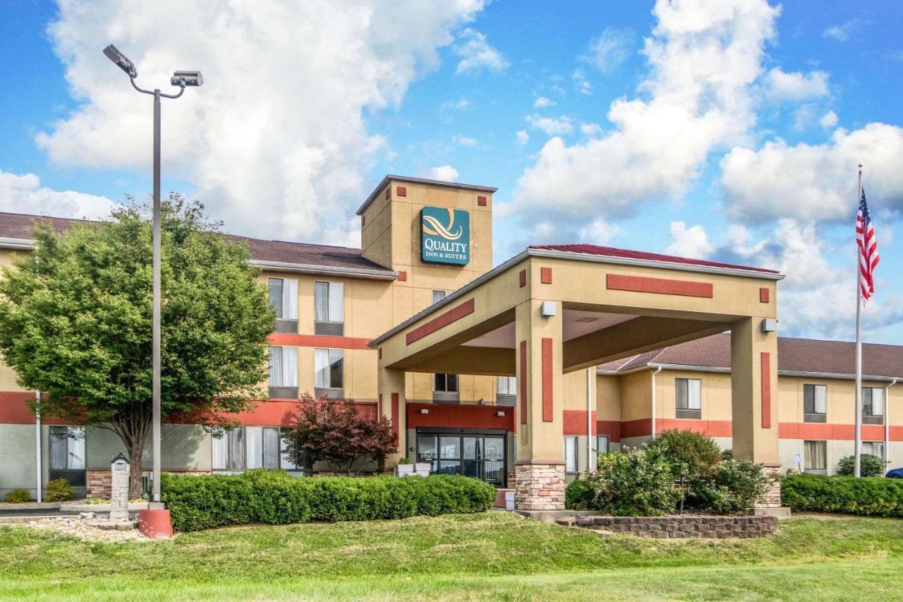 Quality Inn & Suites Lawrenceburg Dış mekan fotoğraf